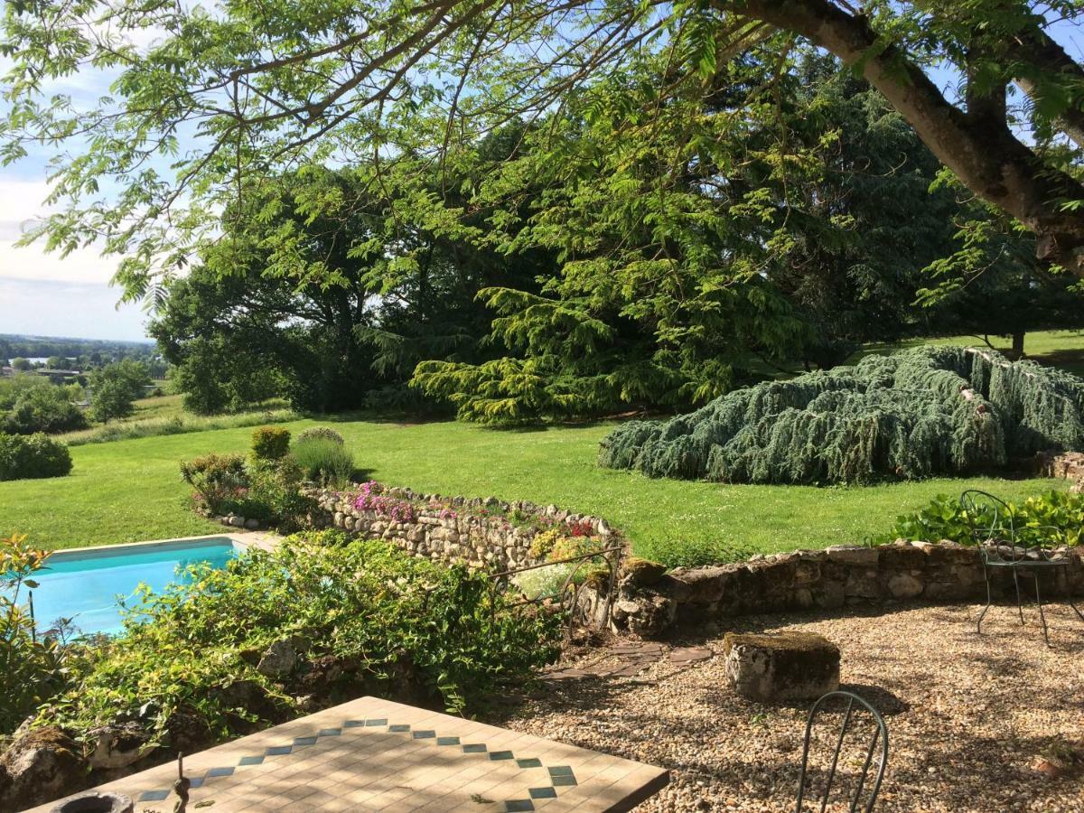 Les 4 Elements St Emilion Bed & Breakfast Branne  Exterior photo